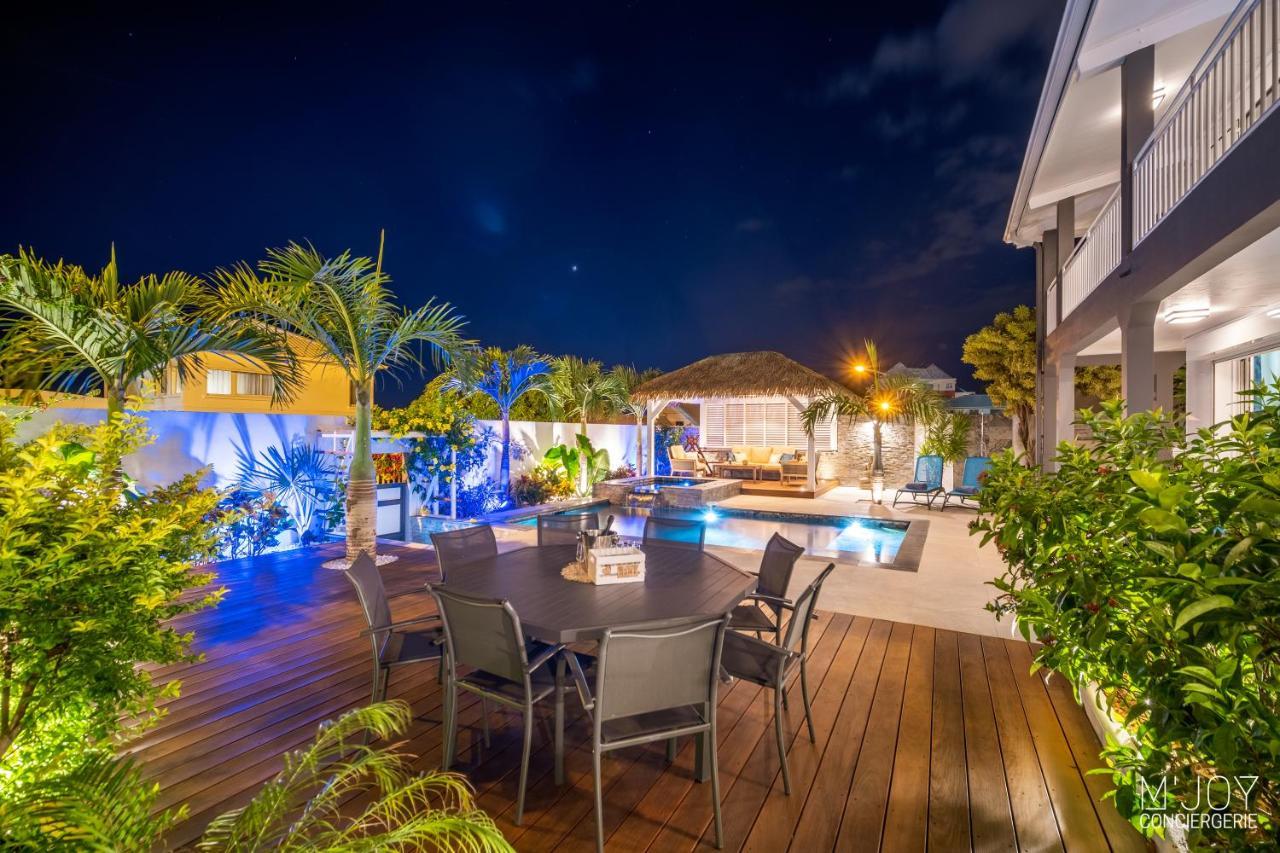 La Villa Rosaya - Piscine & Jacuzzi サン・ピエール エクステリア 写真